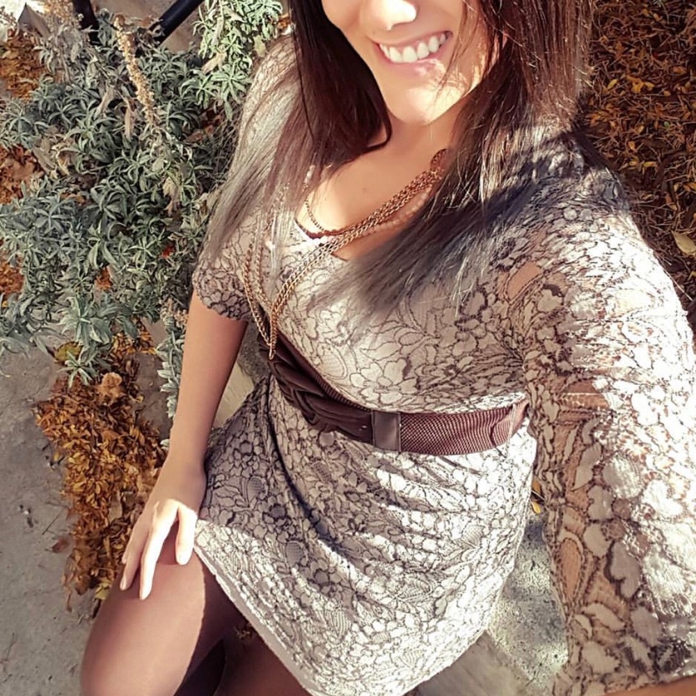 Cute brown dress with belt